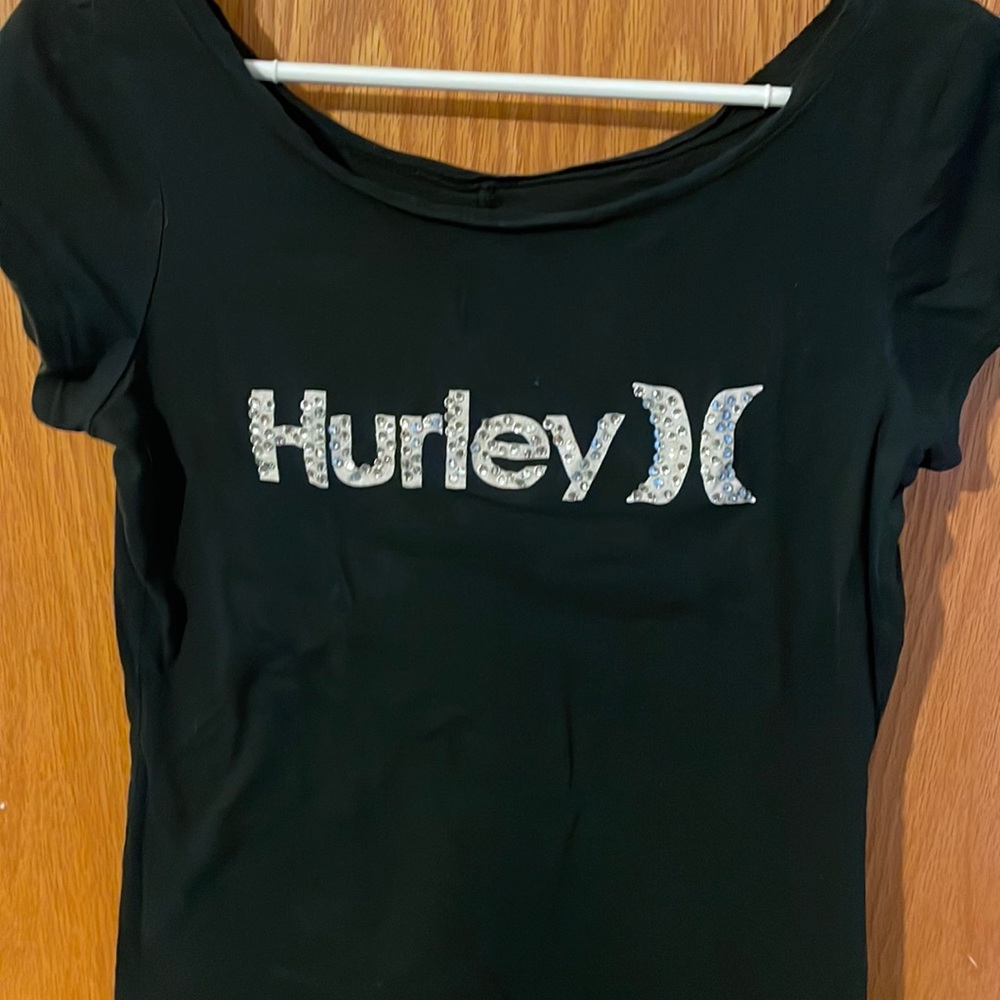 Black Hurley t shirt